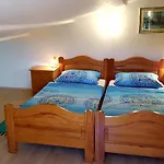 Bed & Breakfast Banjole 3*