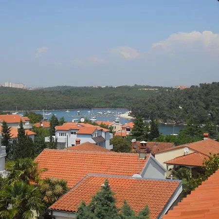 Bed & Breakfast Banjole Bed & Breakfast 3*