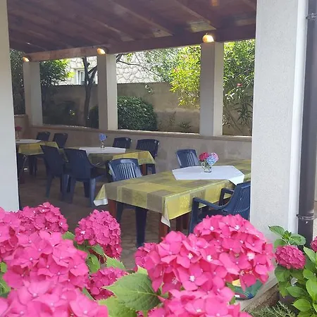 Bed & Breakfast Banjole Banjole