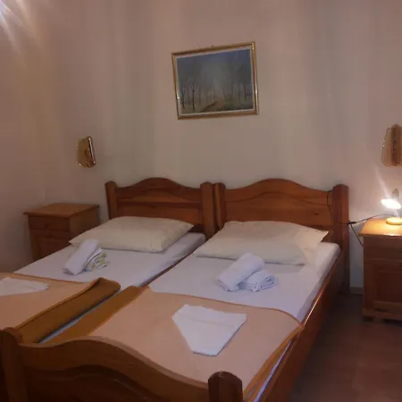 Bed and Breakfast Bed & Breakfast Banjole