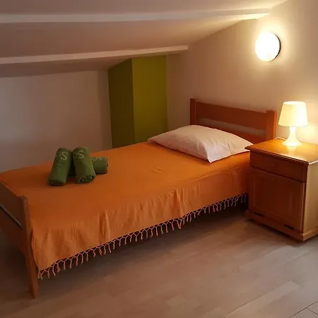 Bed & Breakfast Banjole באניולה